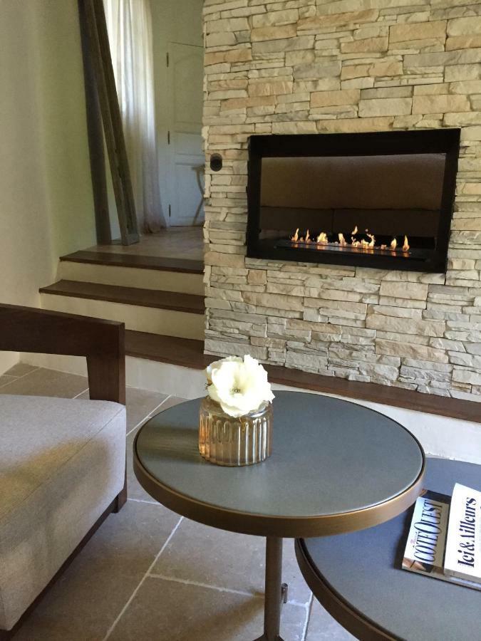 Domaine Les Martins - Gordes Hotel Buitenkant foto